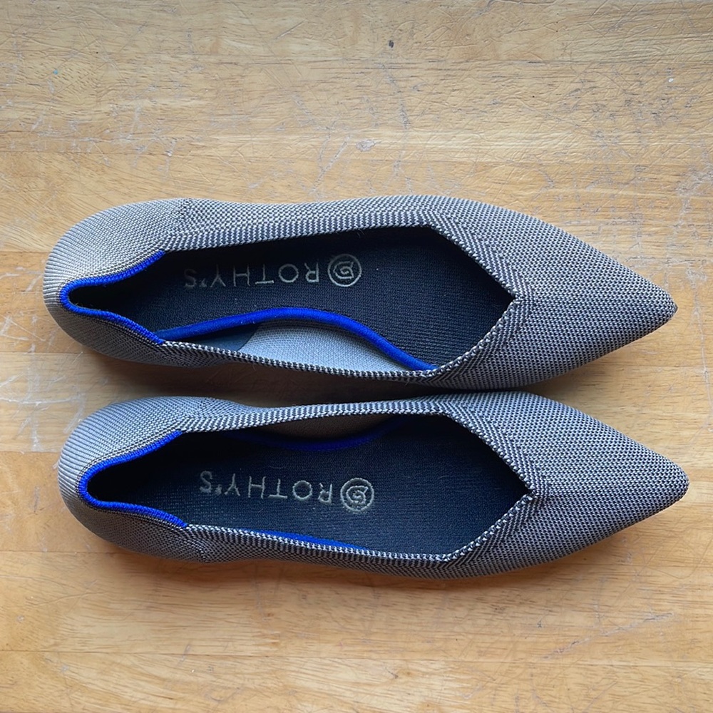 Gray and blue pointed toe Rothy’s